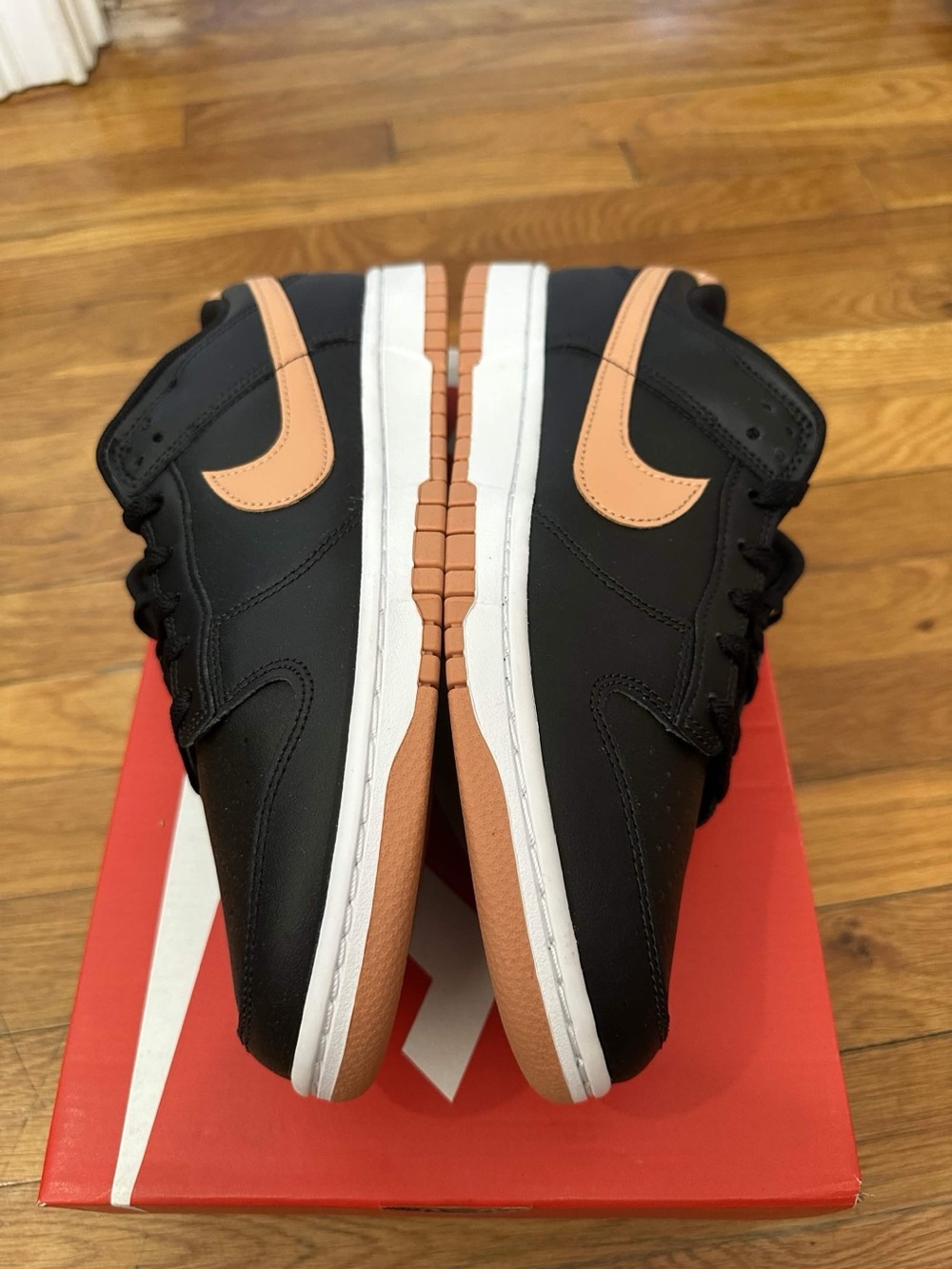 *Slightly Used* Nike Dunk Low Men Black Brown (DV0831-004) Size 10 - Picture 6 of 11